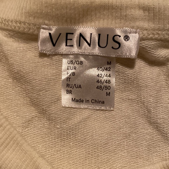 Casually, cool off the shoulder long sleeved jersey! - Picture 7 of 7